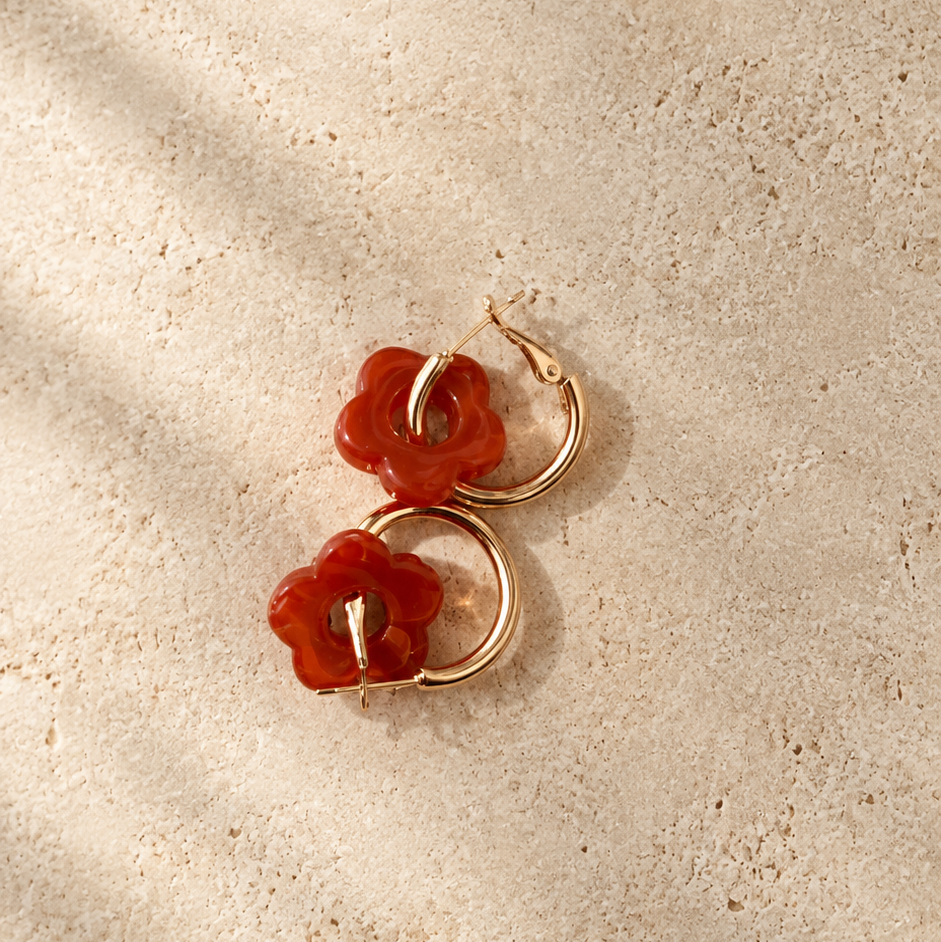 Boucle d'oreille - fleur orangée